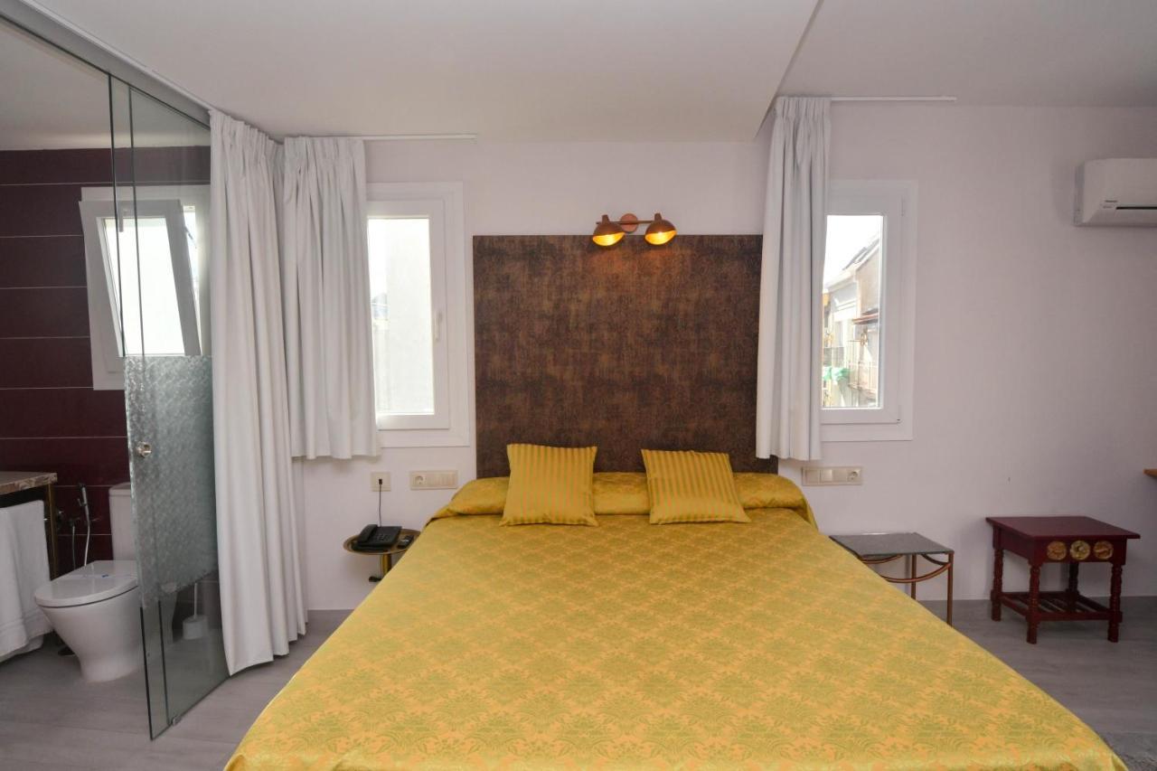 Clopy Rocamar Hotel Benidorm Bagian luar foto