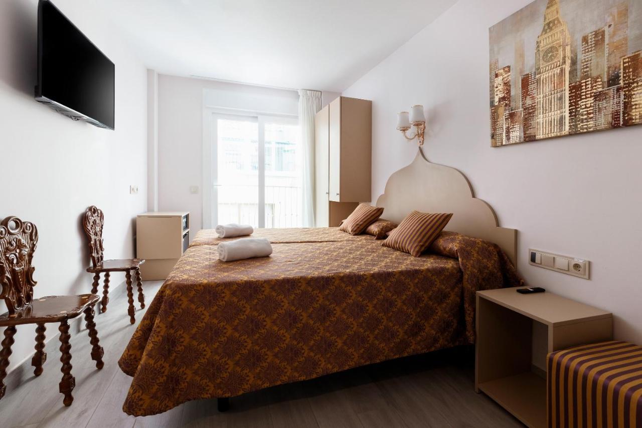 Clopy Rocamar Hotel Benidorm Bagian luar foto