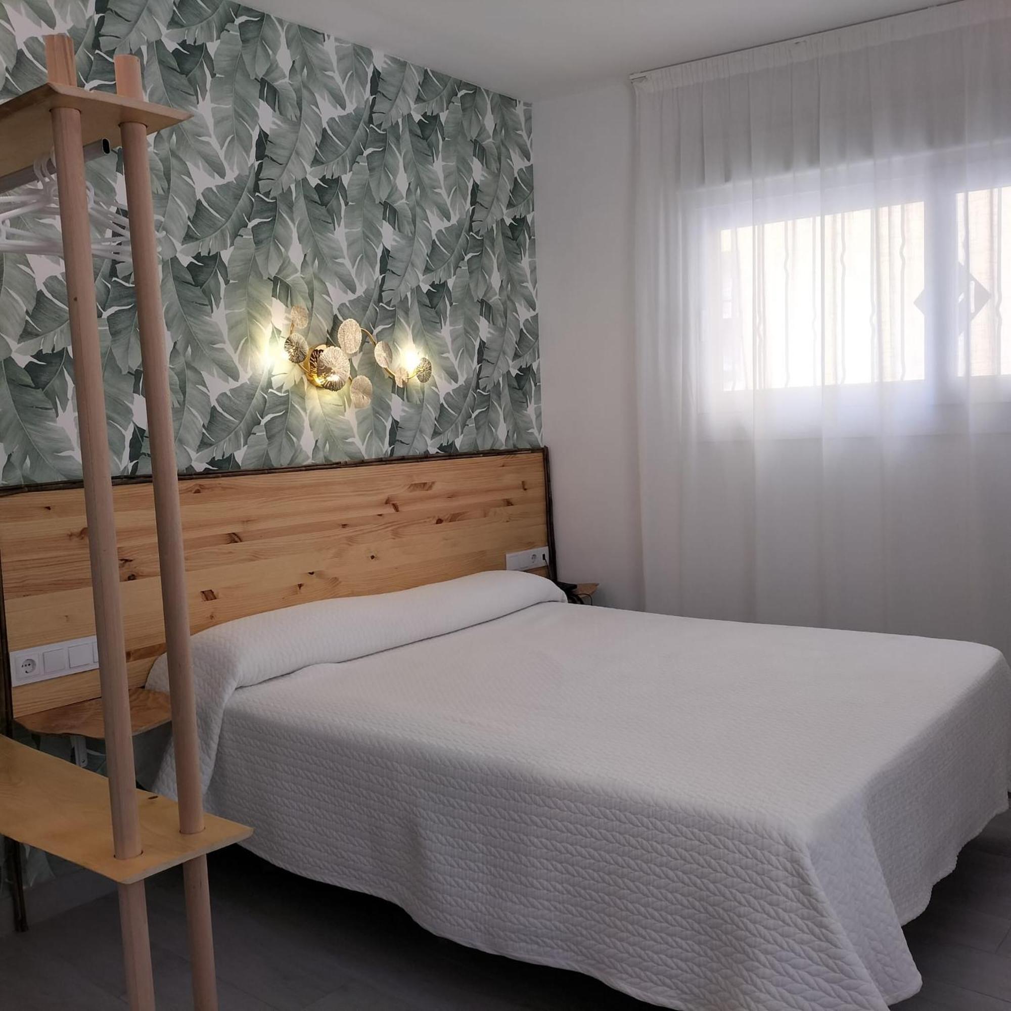 Clopy Rocamar Hotel Benidorm Bagian luar foto